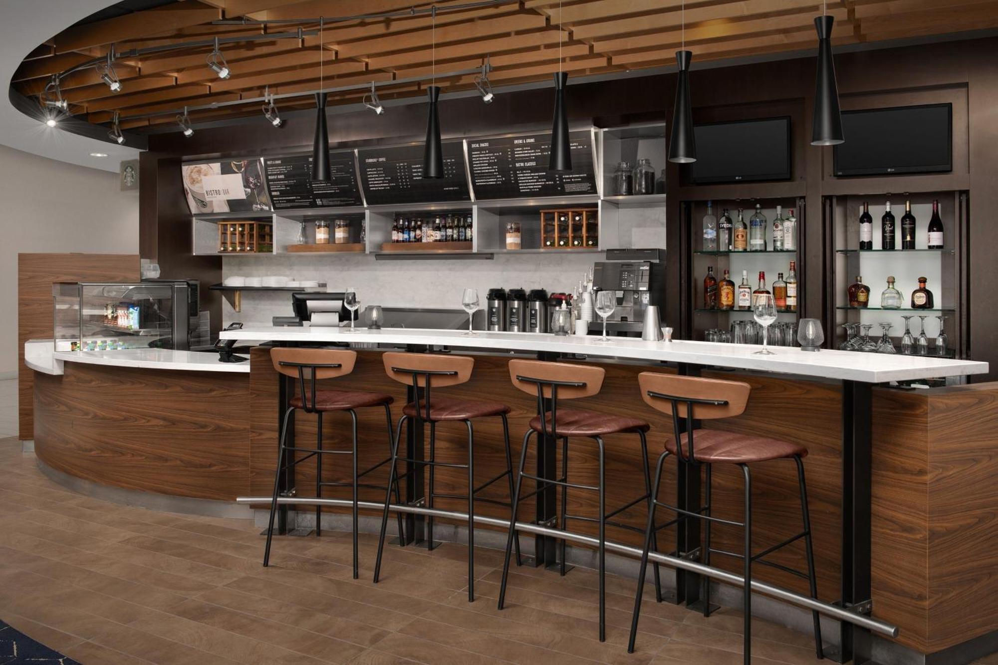 Courtyard By Marriott Syracuse Downtown At Armory Square Hotel Exterior foto